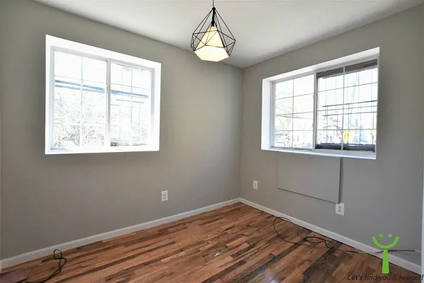 Rented by Clove Realty LLC | media 5