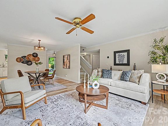 5th image of 8834 Rittenhouse Cir