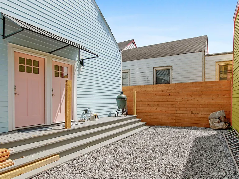 1442 Annette St — Photo 10
