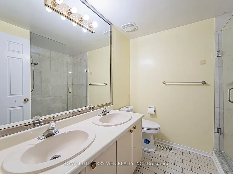 10 Kingsboro Rd — Photo 17
