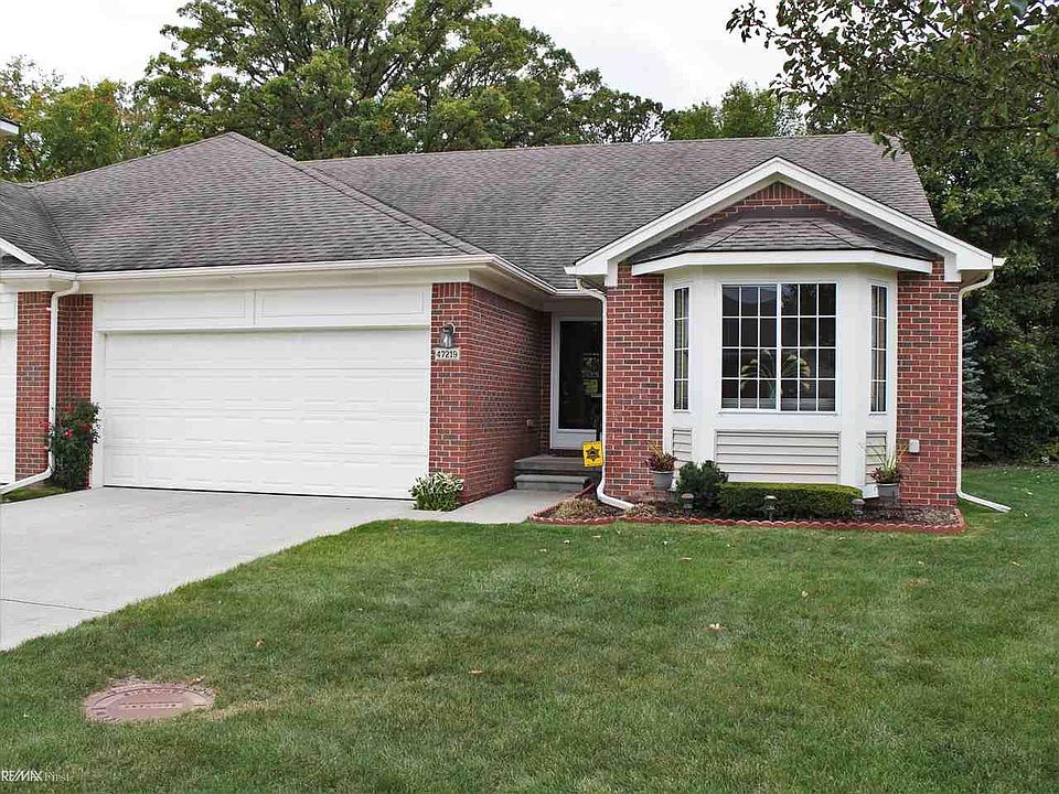 1st image of 47219 Admirals Cove Ln
