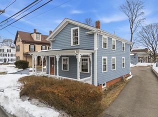 17 School St, Middleboro, MA 02346