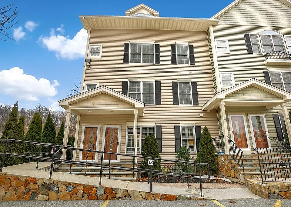 1st image of 750 Willard St Unit 1B