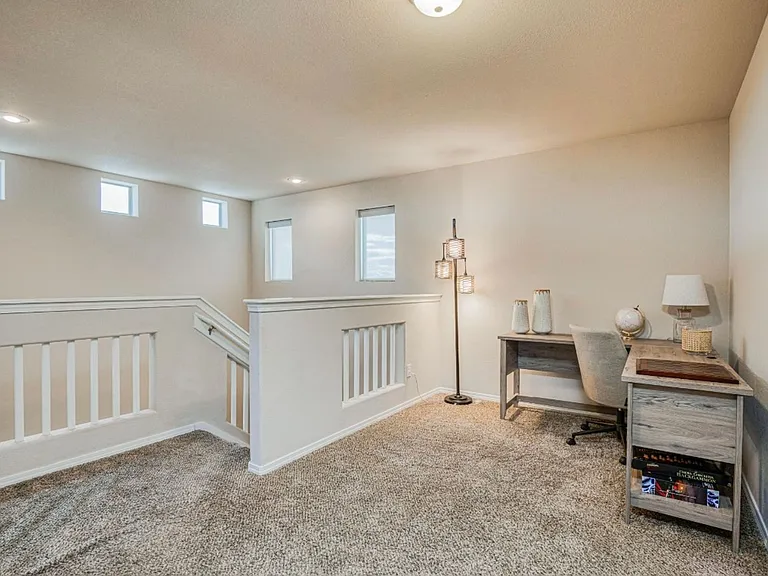 7413 Red Cedar Dr — Photo 68