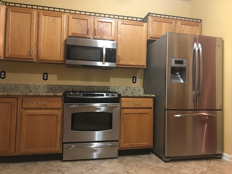 2412 Chestnut Terrace Ct #103 — Photo 11