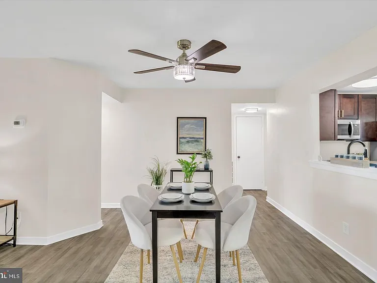 7036 Harbour Village Ct #T1 — Photo 10