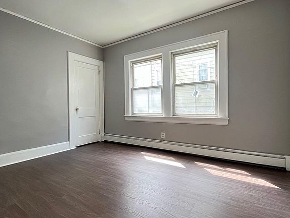 2nd image of 9 Rosedale Ave Floor 2