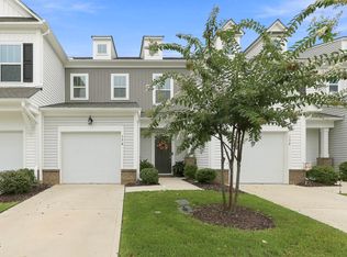 156 Willow Green Dr, Clayton, NC 27527