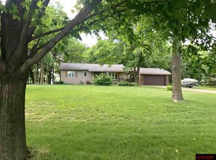 61610 Nutmeg Rd, Madison Lake, MN 56063