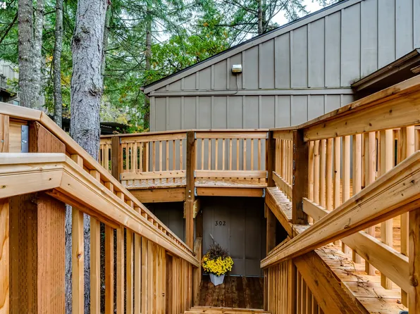 302 Woodcutter Way, Eugene, OR 97405