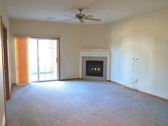 3rd image of 4190 Fairview Dr