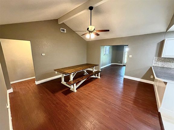 3rd image of 1415 Avenue E