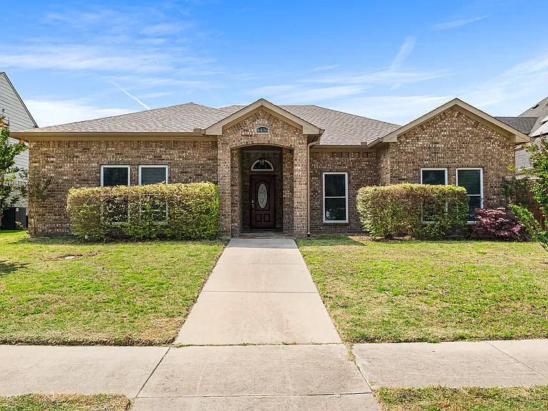 8406 Willowbrook Dr — Photo 1