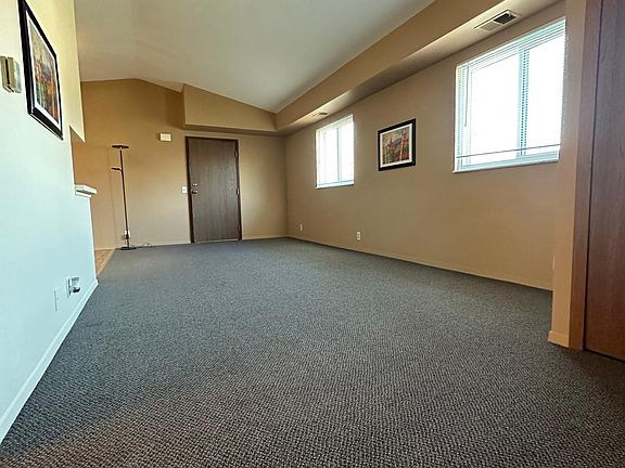 2nd image of 819 Minnesota Dr APT 201