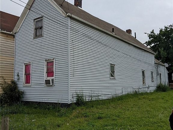 2nd image of 3361 E 49th St