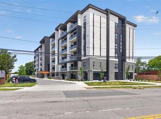 11646 Tecumseh Rd E #201, Windsor, ON N8N 0J9