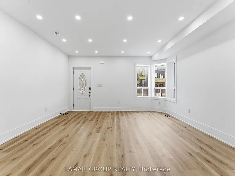 154 Wallace Ave #MAIN UPPER — Photo 4