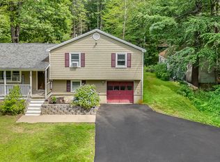 10 Sewalls Pasture Rd, York, ME 03909
