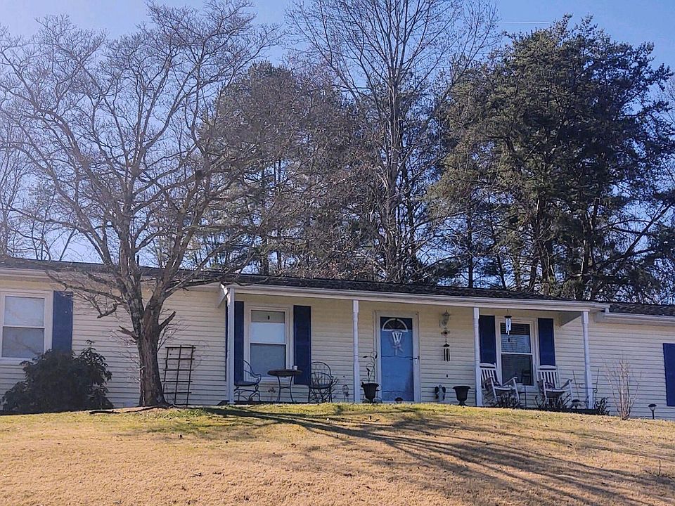 1st image of 417 Crestfield Dr
