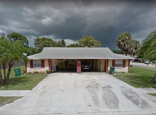 5931 1st St E, Bradenton, FL 34203