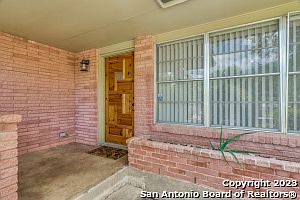 5th image of 314 Granada Dr