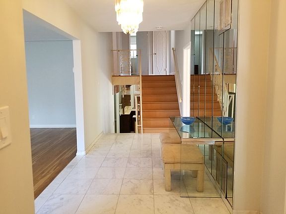 2nd image of 6455 Dieterle Cres