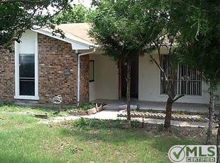 9646 Jennie Lee Ln, Dallas, TX 75227