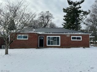 151 Locust Ln, Cadiz, OH 43907