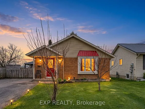 8 Abbott Ln, Haldimand County, ON N0A 1E0