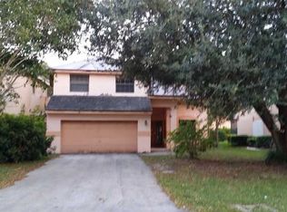 2871 NW 92nd Ave, Coral Springs, FL 33065