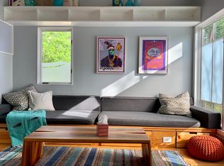 2915 E 13th St #B, Austin, TX 78702