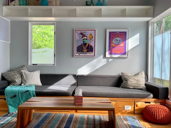 2915 E 13th St #B, Austin, TX 78702