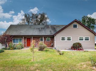 2394 Holtgrewe Rd, Washington, MO 63090