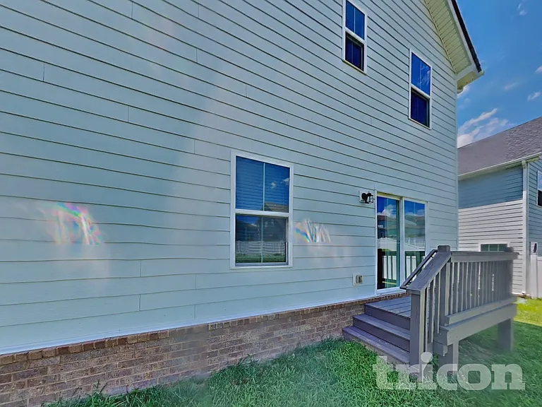 833 Dean Dr — Photo 15