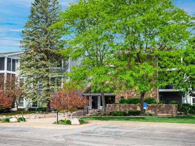 3020 Saint Albans Mill Rd APT 309, Minnetonka, MN, 55305