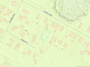 1426 Saint Mary Ave, Bathurst, NB E2A 2E3