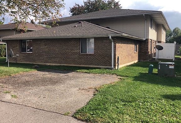 2nd image of 1211 Hilltop Dr #308