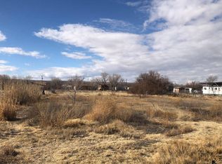 925 Cavalier Ave, Belen, NM 87002