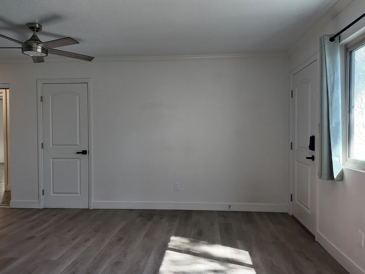 1 bed, $1,275 — Photo 3