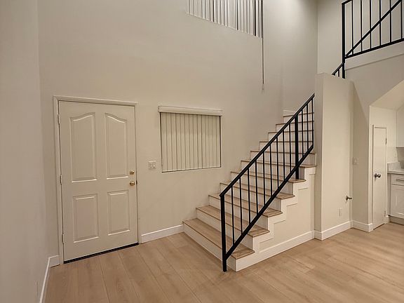 4th image of 458 W Elk Ave APT 5