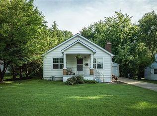 9700 E 66th St, Raytown, MO 64133