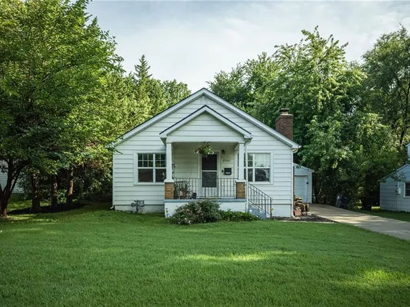 9700 E 66th St, Raytown, MO 64133