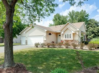 5496 137th St N, Hugo, MN 55038