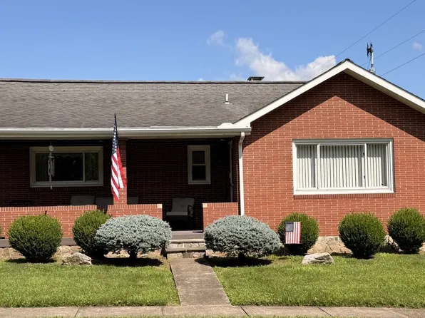 1825 Moore Ave, North Apollo, PA 15673