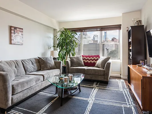 Sold by Evans Nye, Inc | media 14