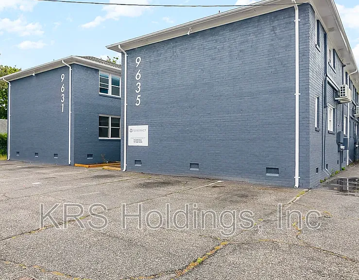 9635 Salem St — Photo 1