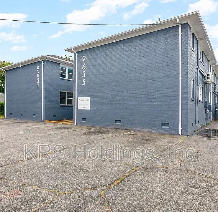 9635 Salem St