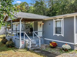 2525 Old Harriman Hwy, Oliver Springs, TN 37840