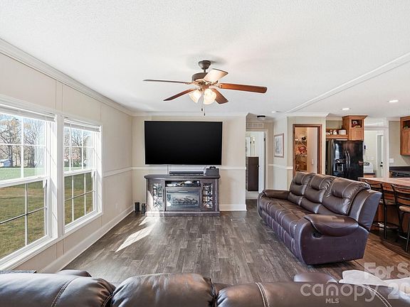 5th image of 4111 Clontz Taylor Rd