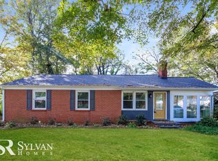 815 King George Dr, Greensboro, NC 27410